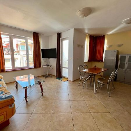 Private One-Bedroom Apartment With Balcony In Sozopol By Flat Mаnаger Экстерьер фото