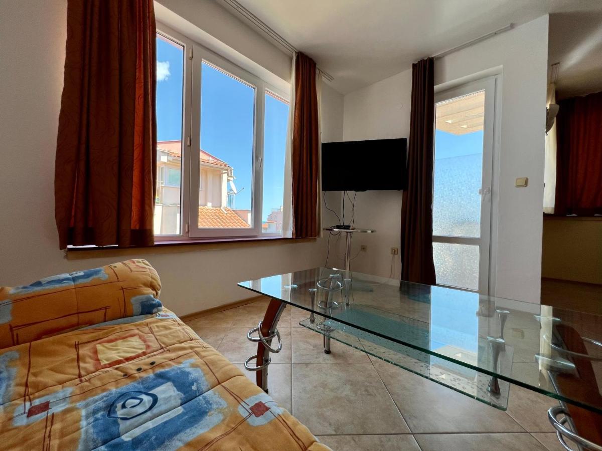Private One-Bedroom Apartment With Balcony In Sozopol By Flat Mаnаger Экстерьер фото